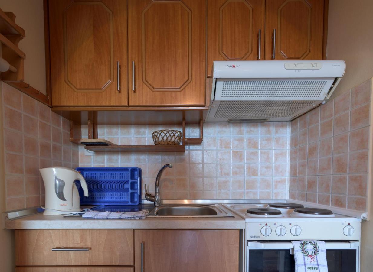 Balis Apartments Палеокастрица Экстерьер фото