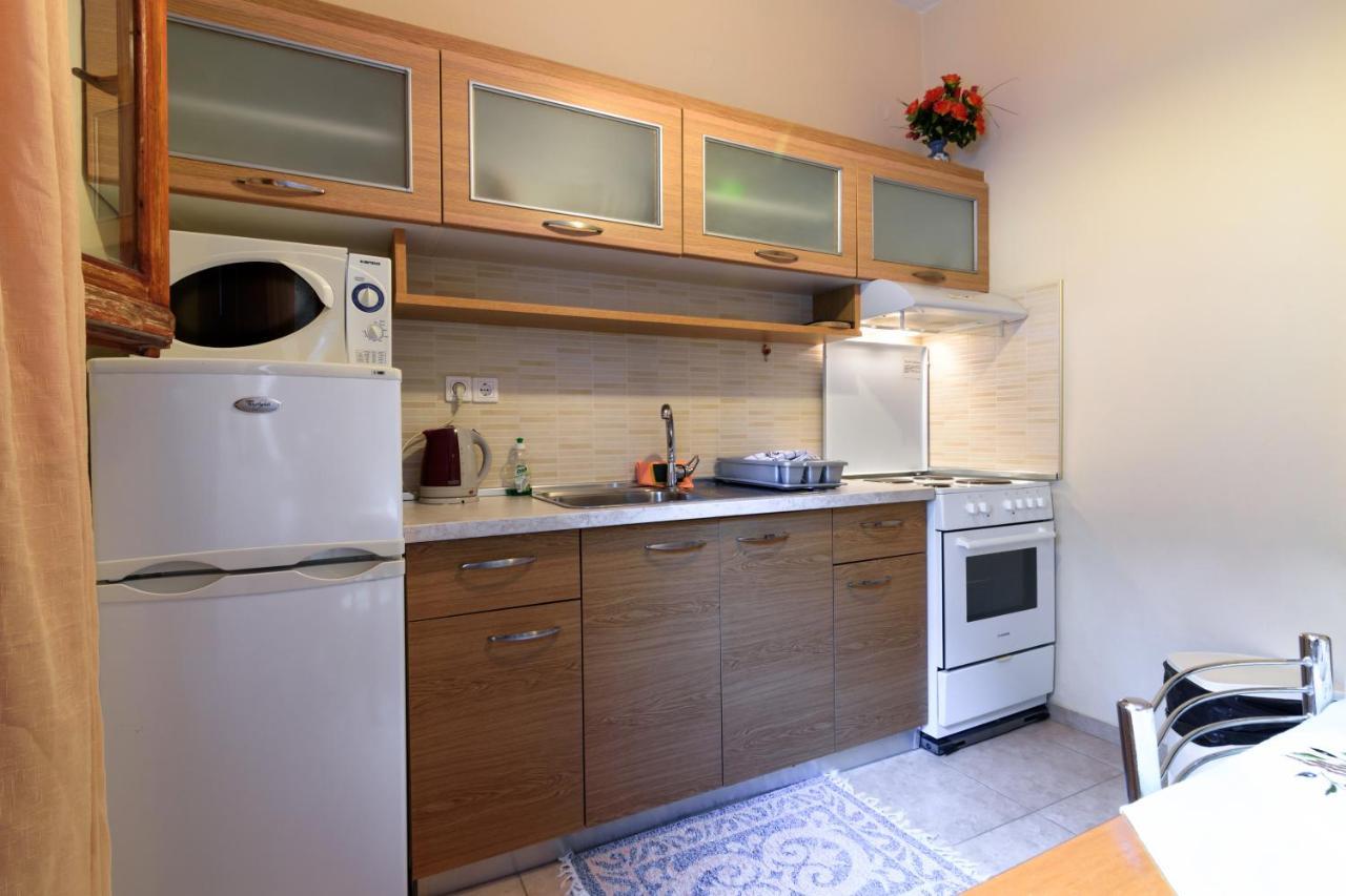 Balis Apartments Палеокастрица Экстерьер фото